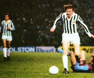Boniek Juventus Villa bonieksmaller