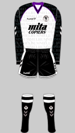 aston-villa-1989-1990-change