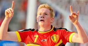 De Bruyne does the baby-faced version of Benteke's goal celebration