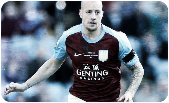 alan hutton aston villa phoenix