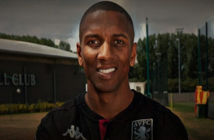 Ashley Young signs Aston Villa