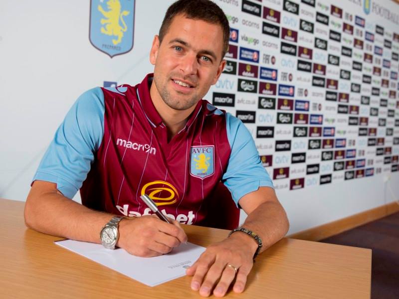 joe cole signs